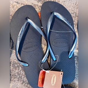 Havaianas flip flops. Brazil size 37/38 (womens US Size 7/8) blue beach sandals